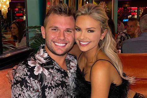 chase and emmy split|Chase Chrisley and Fiancee Emmy Medders Split。